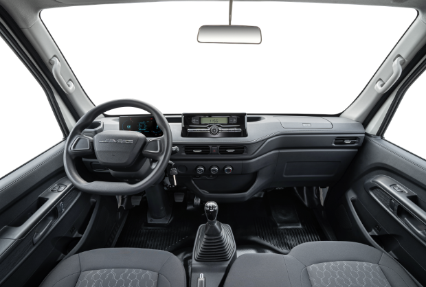 2-6-t-interior-2